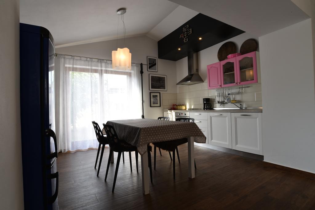 Holiday Home Brhanici Светвинченат Екстер'єр фото